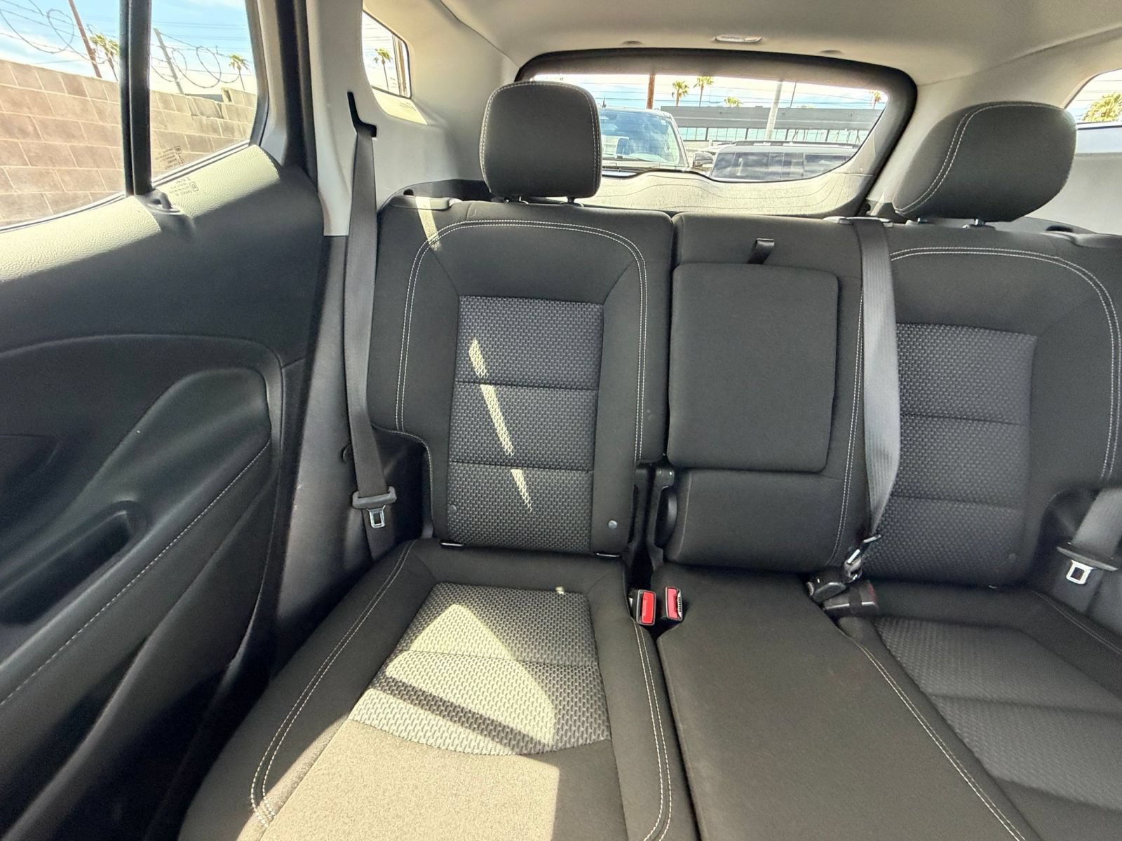 Used 2024 GMC Terrain SLE FWD image 37