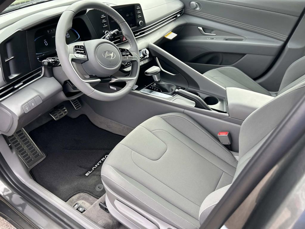 New 2026 Hyundai Elantra Sport image 12
