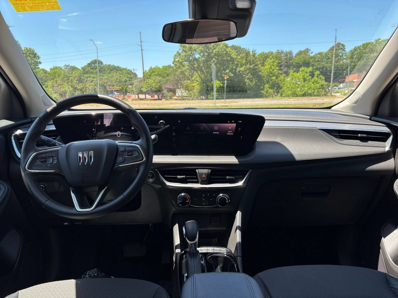 Used 2025 Buick Encore GX Preferred FWD image 32