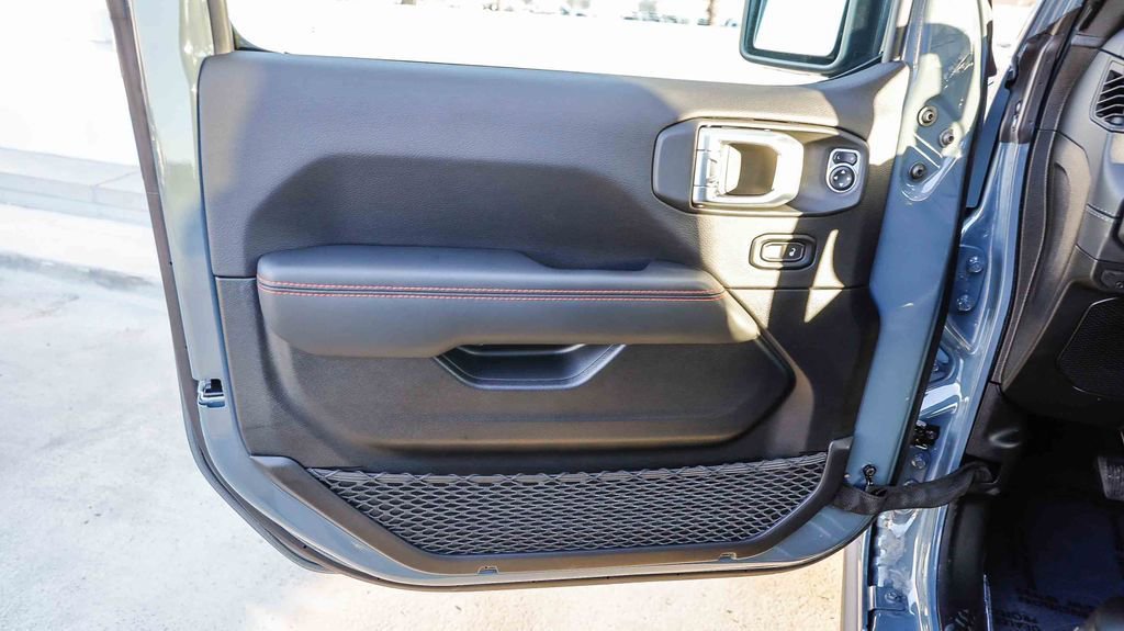 New 2026 Jeep Wrangler Unlimited Rubicon image 25