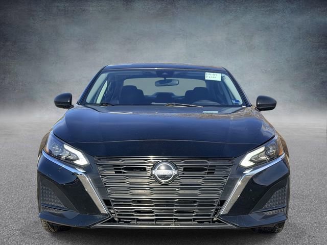 Used 2024 Nissan Altima 2.5 SV image 6