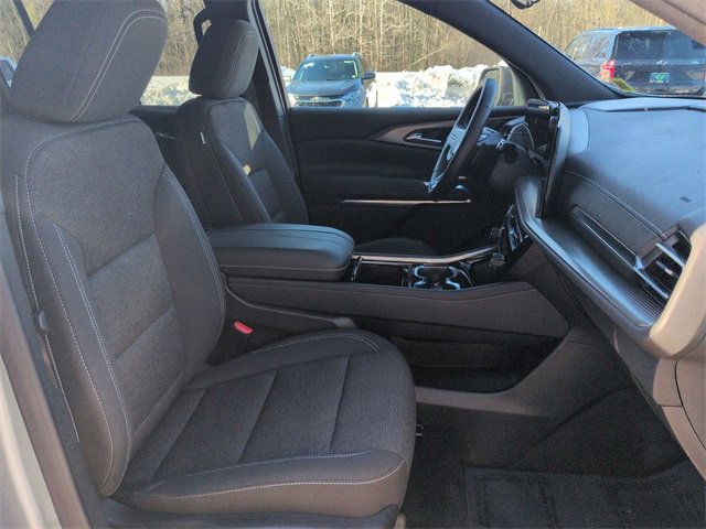 Used 2024 Chevrolet Traverse LS image 27