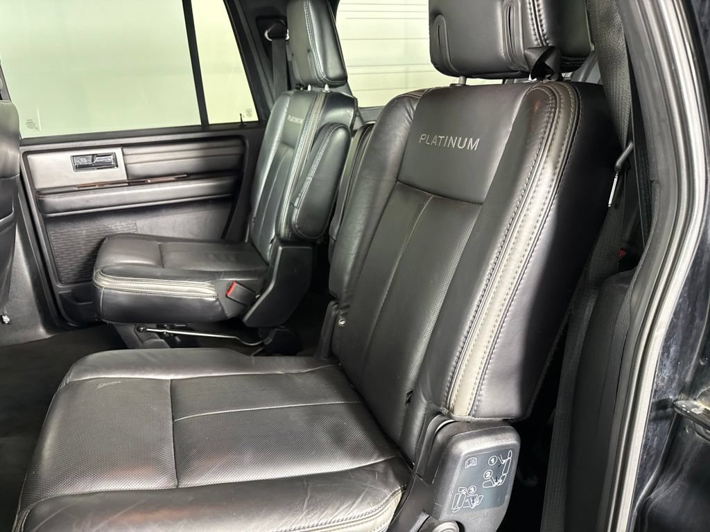 Used 2017 Ford Expedition EL Platinum AWD/4WD image 26