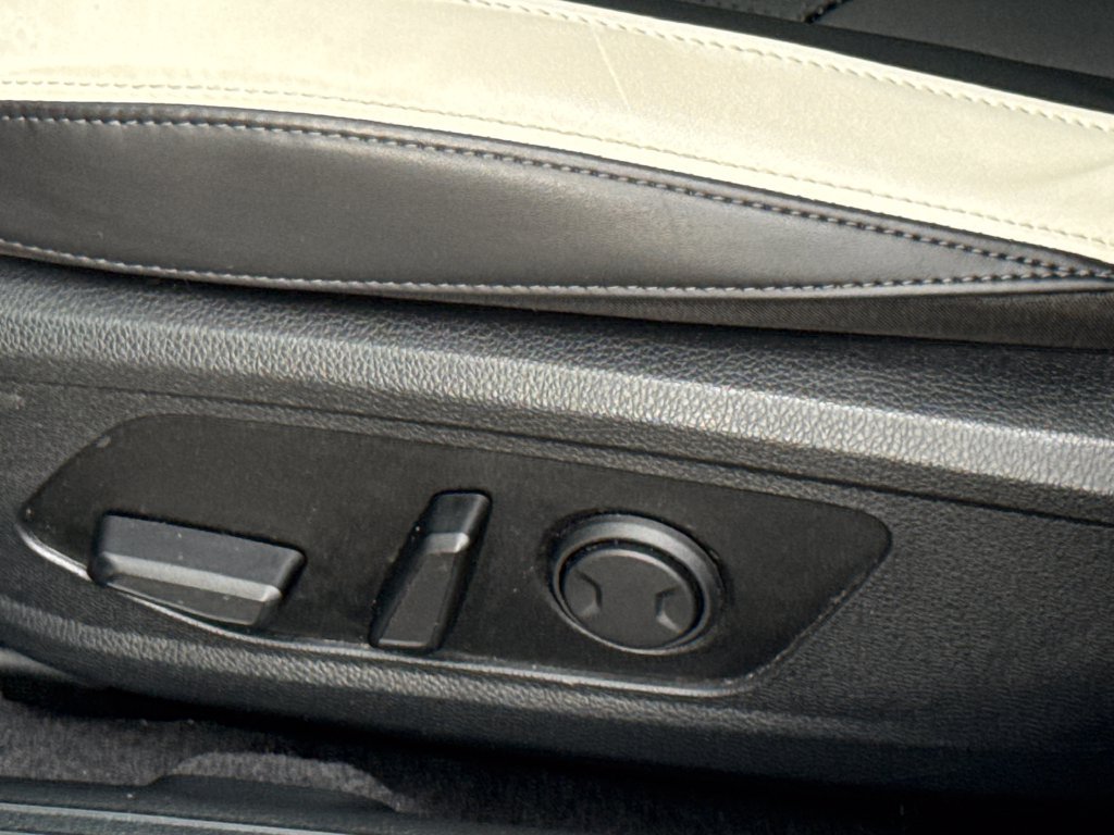 Used 2025 Kia K5 GT-Line w/ GT-Line Premium Package FWD image 25