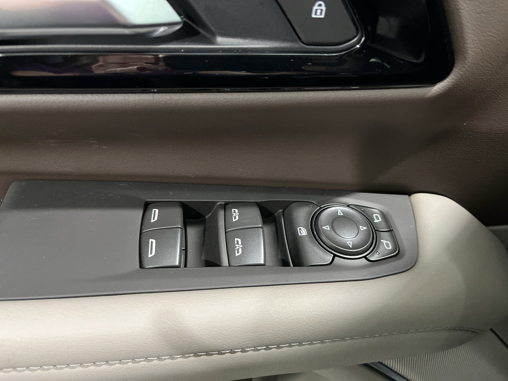 New 2026 Chevrolet Suburban LS w/ Max Trailering Package RWD image 29