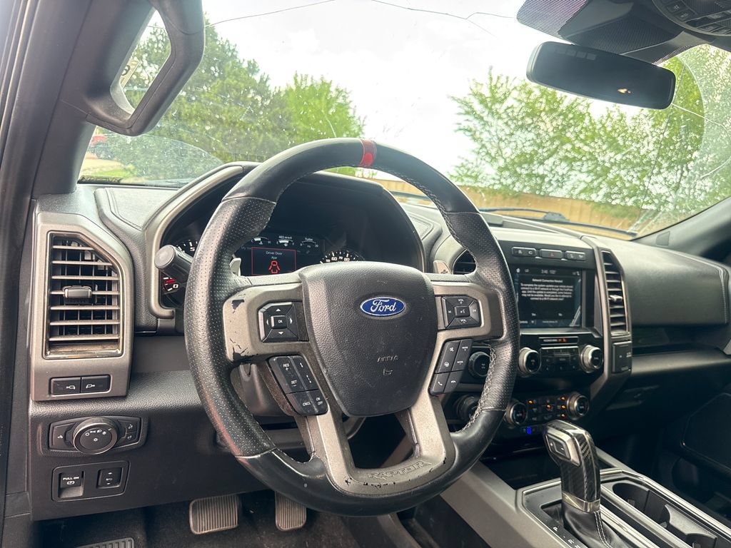 Used 2019 Ford F150 Raptor w/ Equipment Group 802A Luxury AWD/4WD image 12