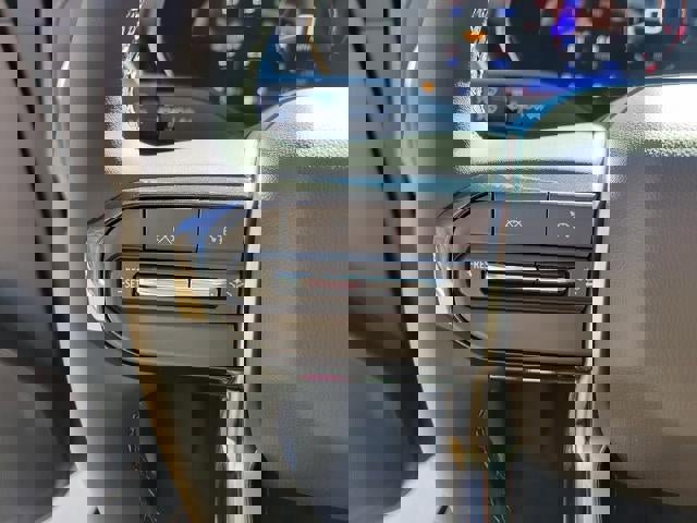 New 2025 Chevrolet Colorado LT w/ LT Convenience Package image 11