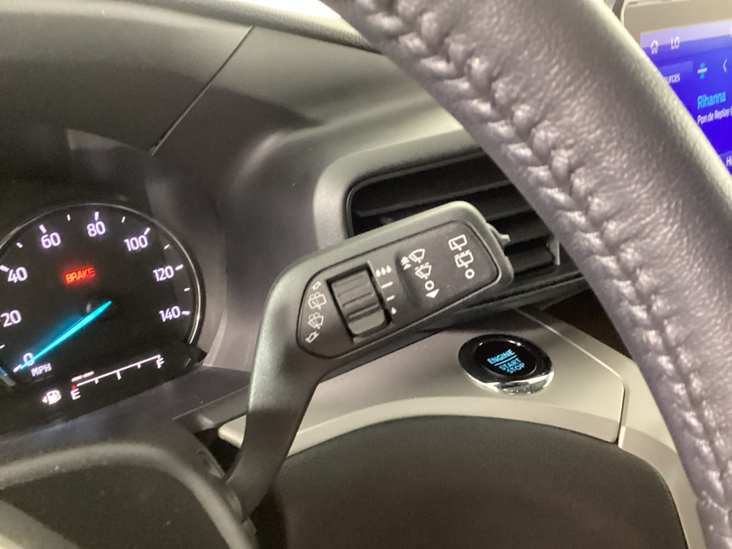 Used 2023 Ford Explorer XLT AWD/4WD image 22