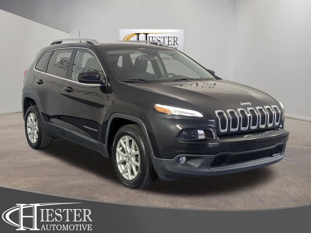 Used 2016 Jeep Cherokee Latitude w/ Comfort & Sound Group image 1