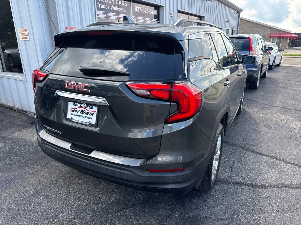 Used 2019 GMC Terrain SLE w/ Driver Convenience Package FWD image 6