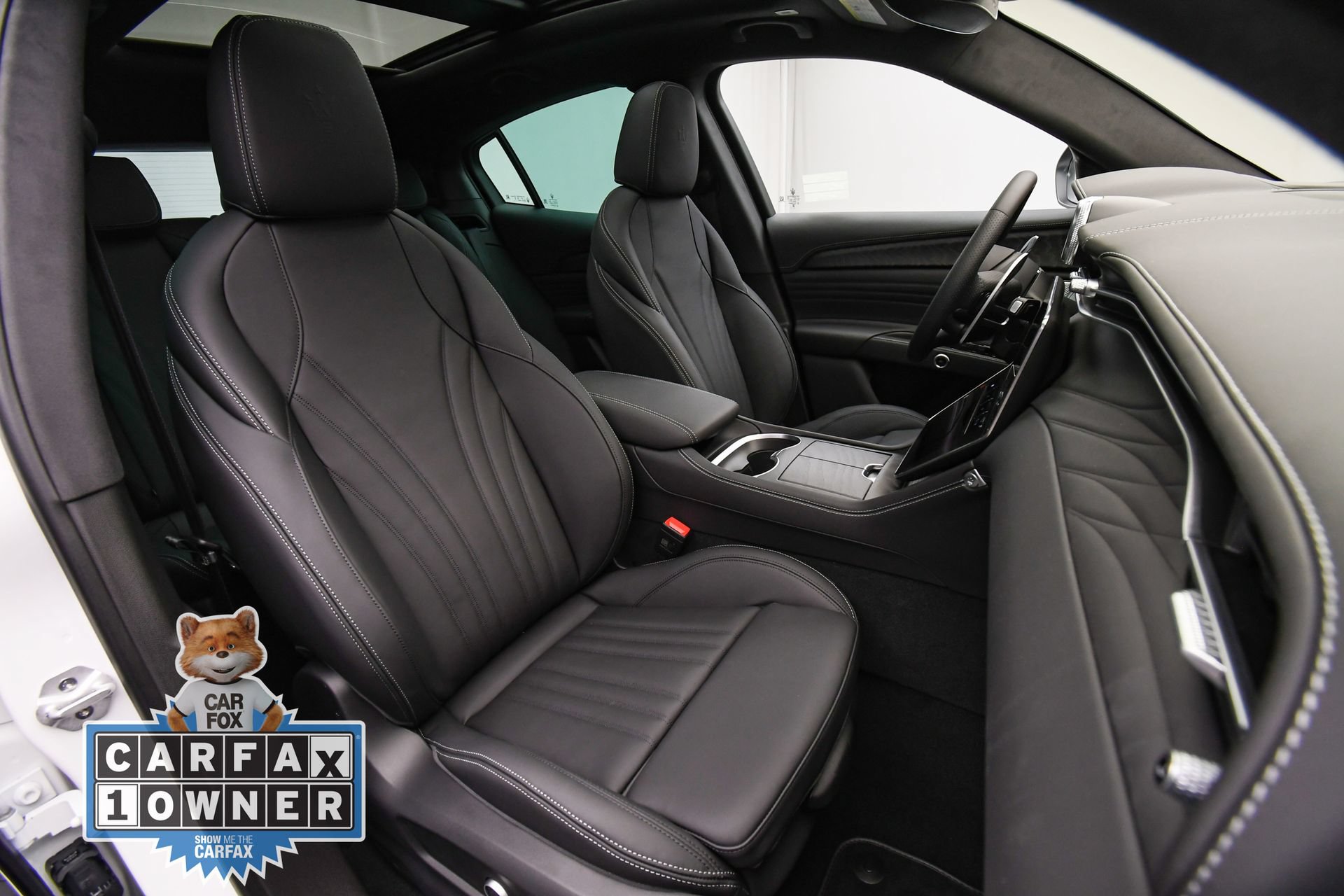 Used 2025 Maserati Grecale Modena AWD/4WD image 16