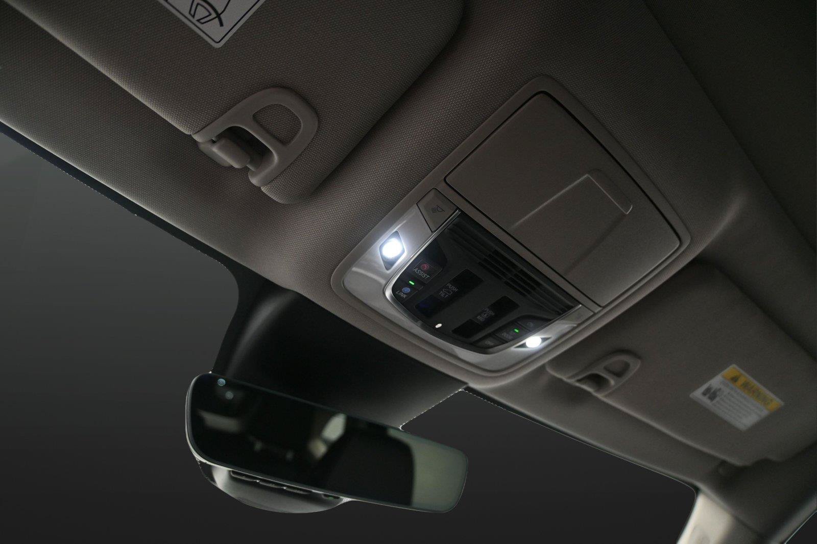 Certified 2024 Acura MDX SH-AWD w/ Technology Package image 6