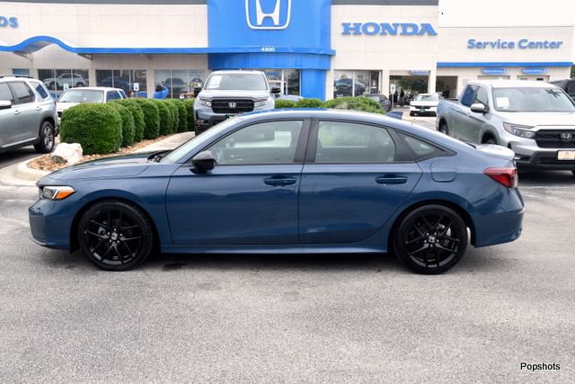Used 2025 Honda Civic Sport image 6
