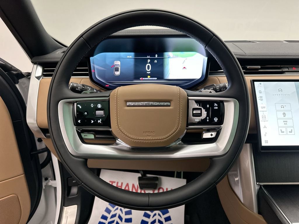 New 2025 Land Rover Range Rover SE image 12