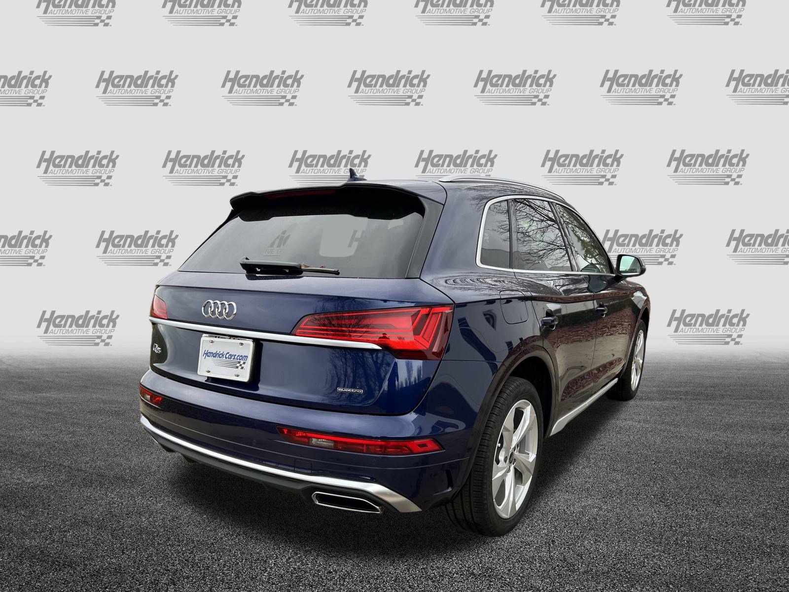 Certified 2025 Audi Q5 2.0T Premium Plus image 9
