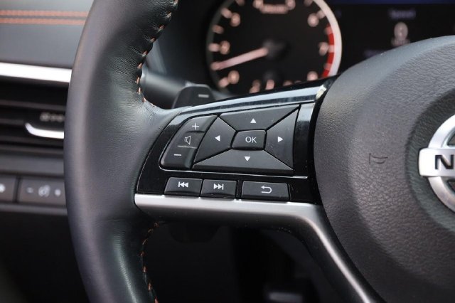 Used 2021 Nissan Altima 2.5 SR w/ SR Premium Package FWD image 12