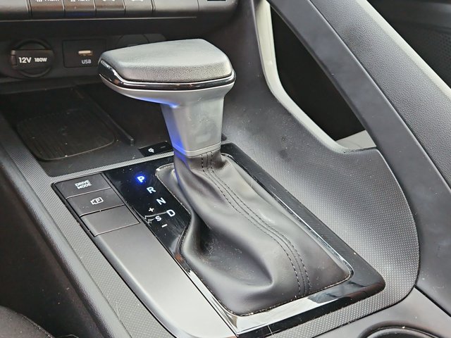 Used 2025 Hyundai Elantra Sport FWD image 9