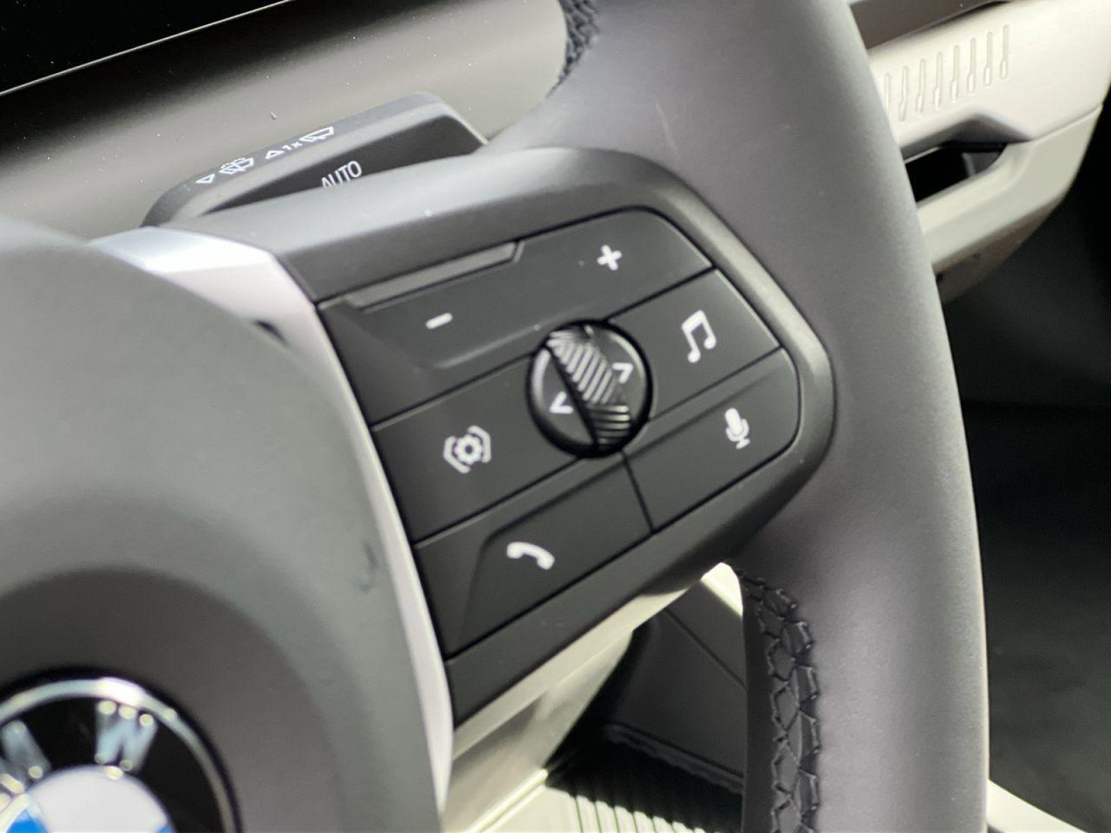 New 2025 BMW 228i xDrive w/ Premium Package image 29