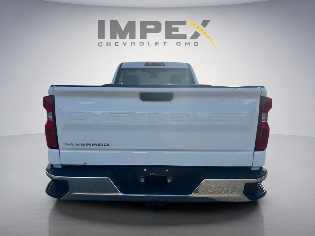 Used 2025 Chevrolet Silverado 1500 W/T RWD image 4