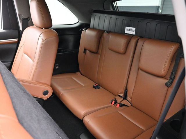 Used 2017 Toyota Highlander Limited Platinum image 29