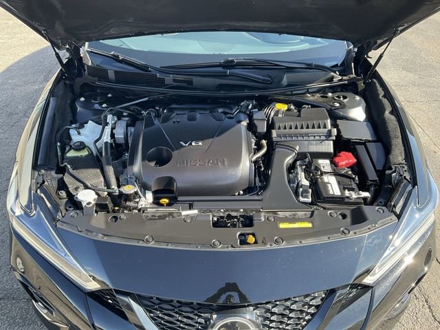 Certified 2023 Nissan Maxima SR w/ Sport Mat Group image 36