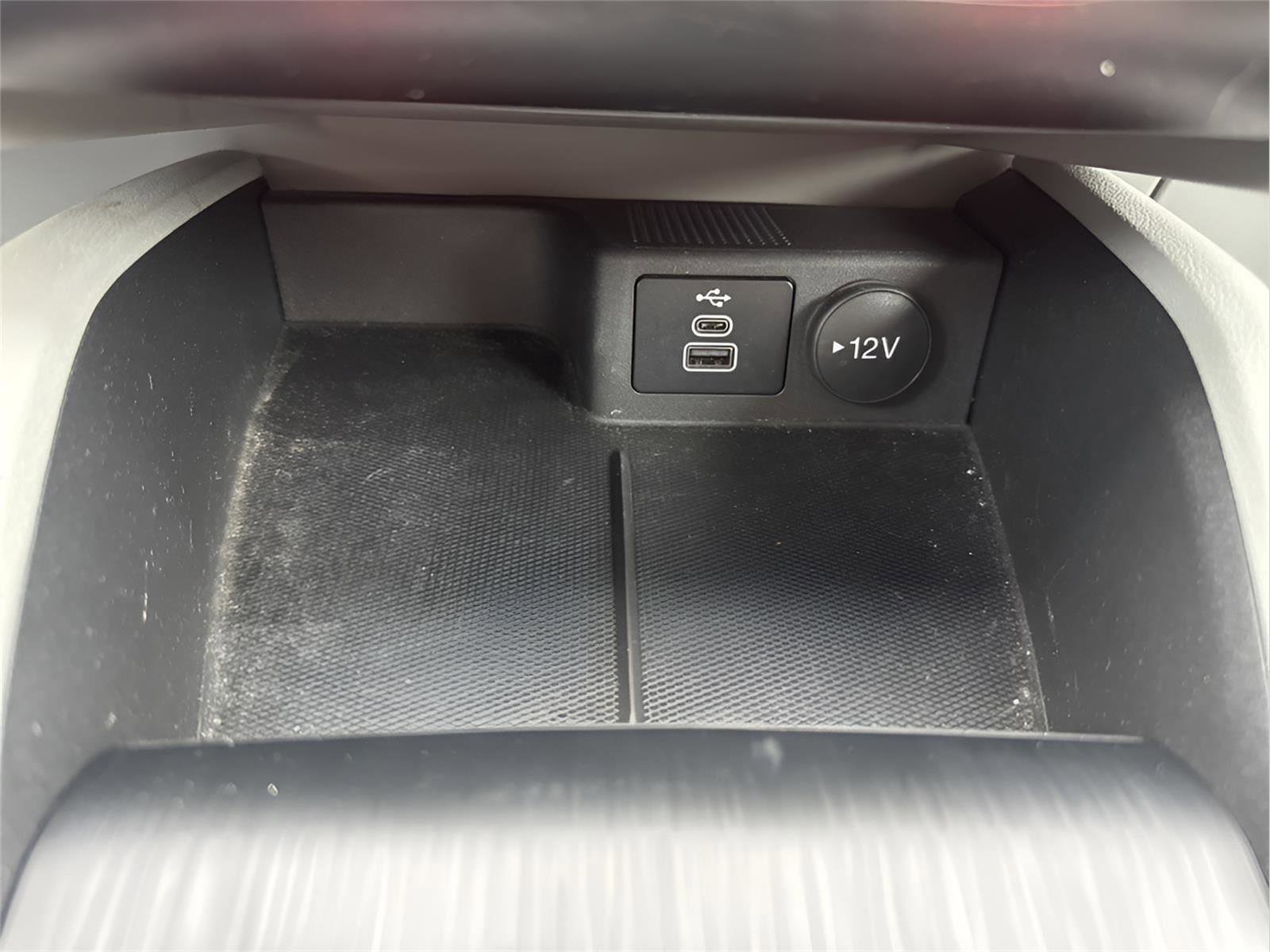 Used 2024 Ford Escape Active image 28