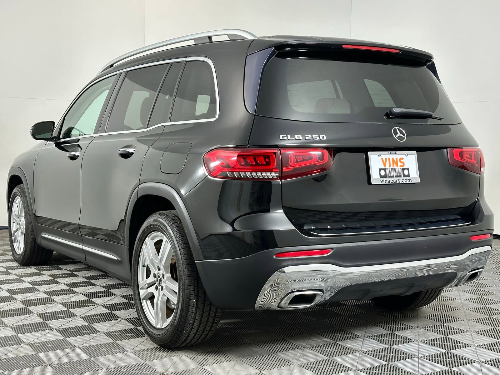 Used 2020 Mercedes-Benz GLB 250 GLB 250 image 31