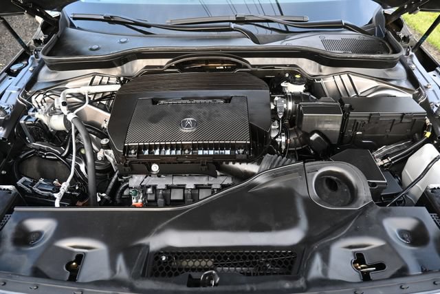 Used 2023 Acura MDX SH-AWD w/ Technology Package image 15