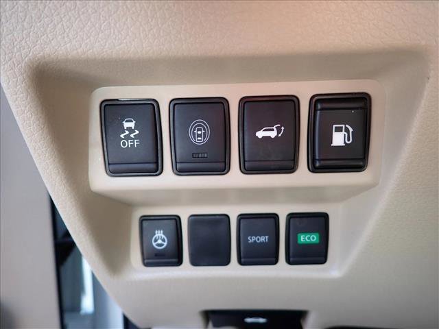 Used 2018 Nissan Rogue SL FWD image 14