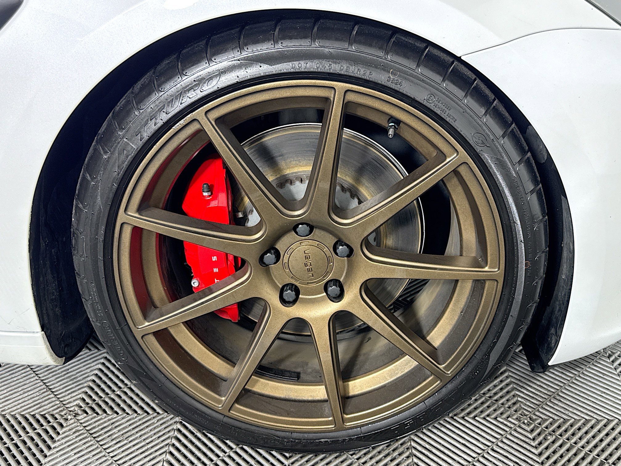 Used 2023 Tesla Model 3 Performance image 29