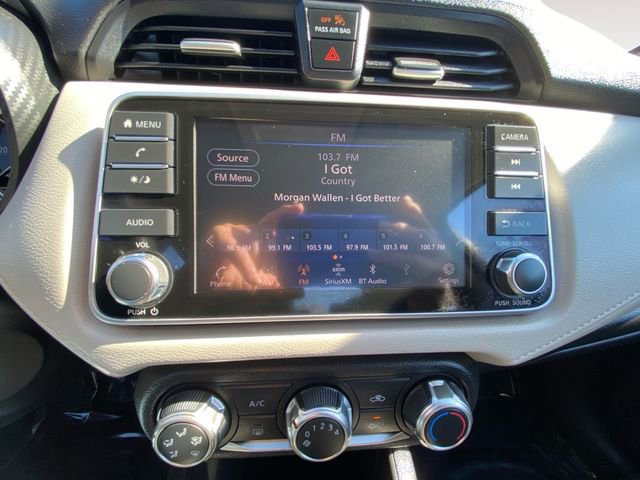 Used 2022 Nissan Versa SV image 22