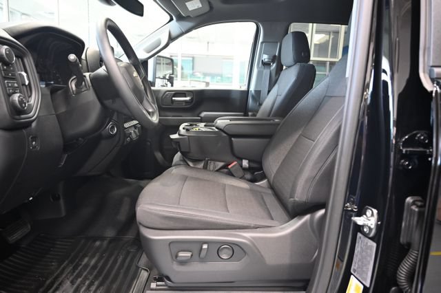 New 2026 Chevrolet Silverado 2500 Custom w/ Custom Value Package AWD/4WD image 10