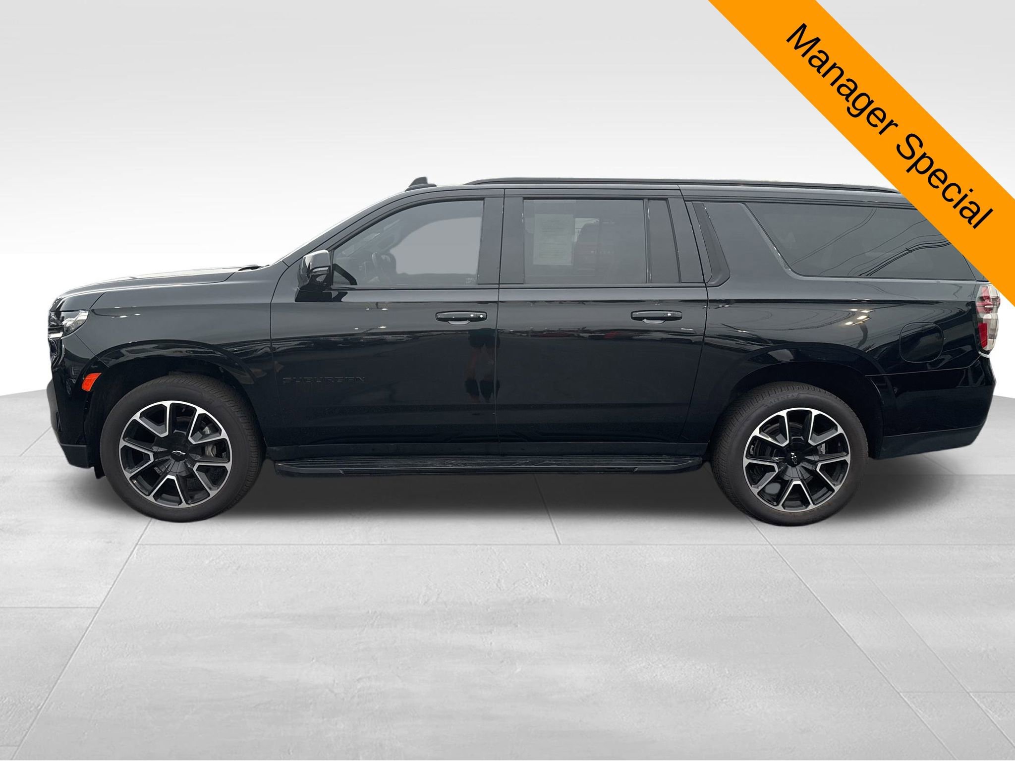 Used 2023 Chevrolet Suburban RST