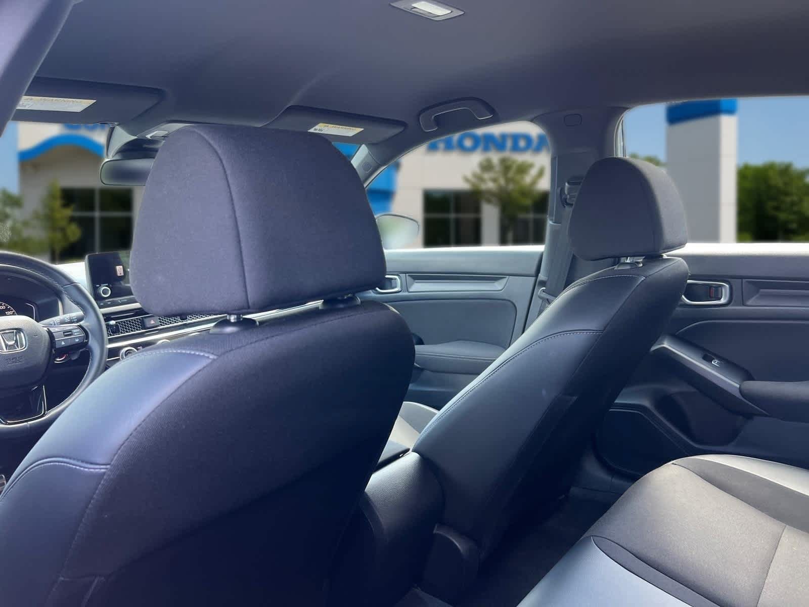 Used 2024 Honda Civic Sport image 32