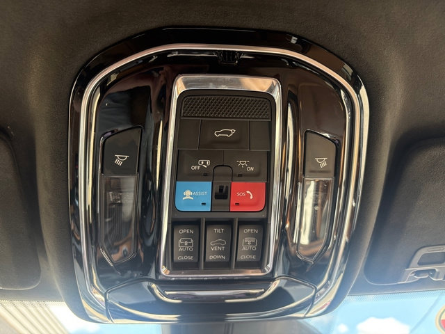 Used 2023 Jeep Grand Cherokee L Summit AWD/4WD image 40