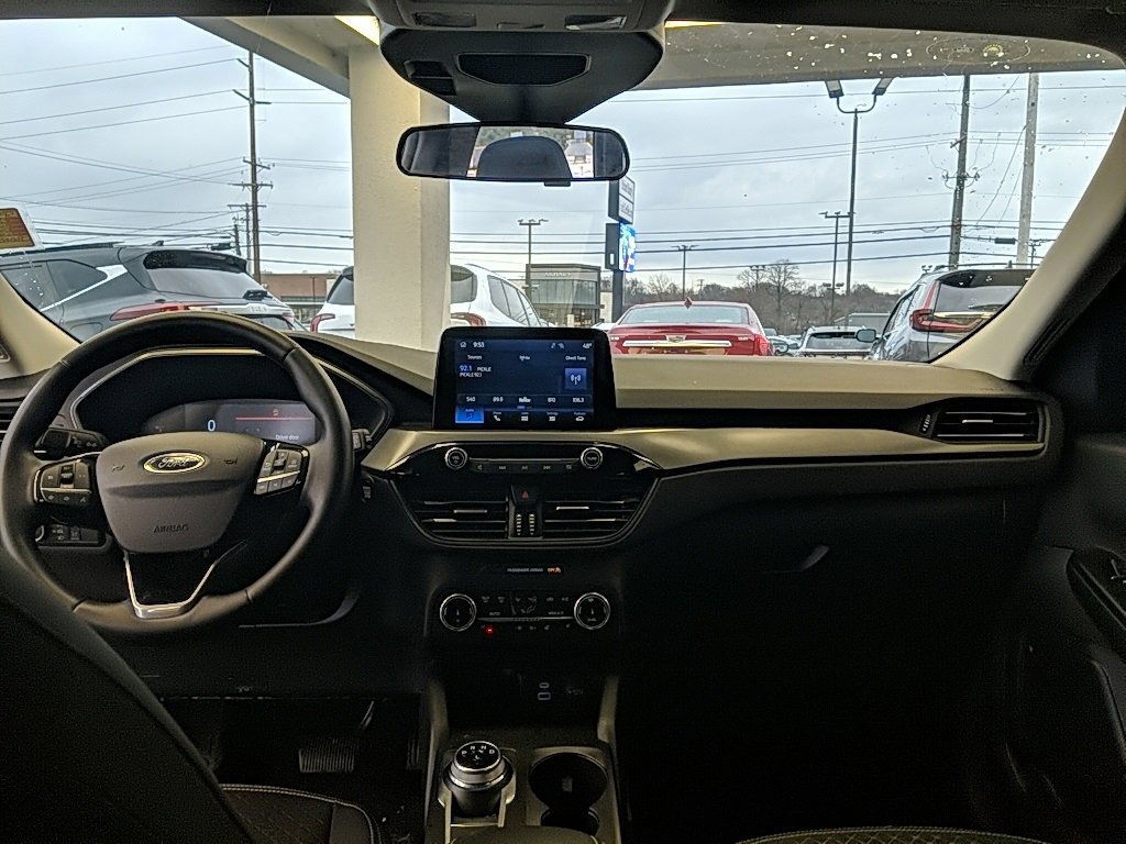 Used 2023 Ford Escape Active image 14