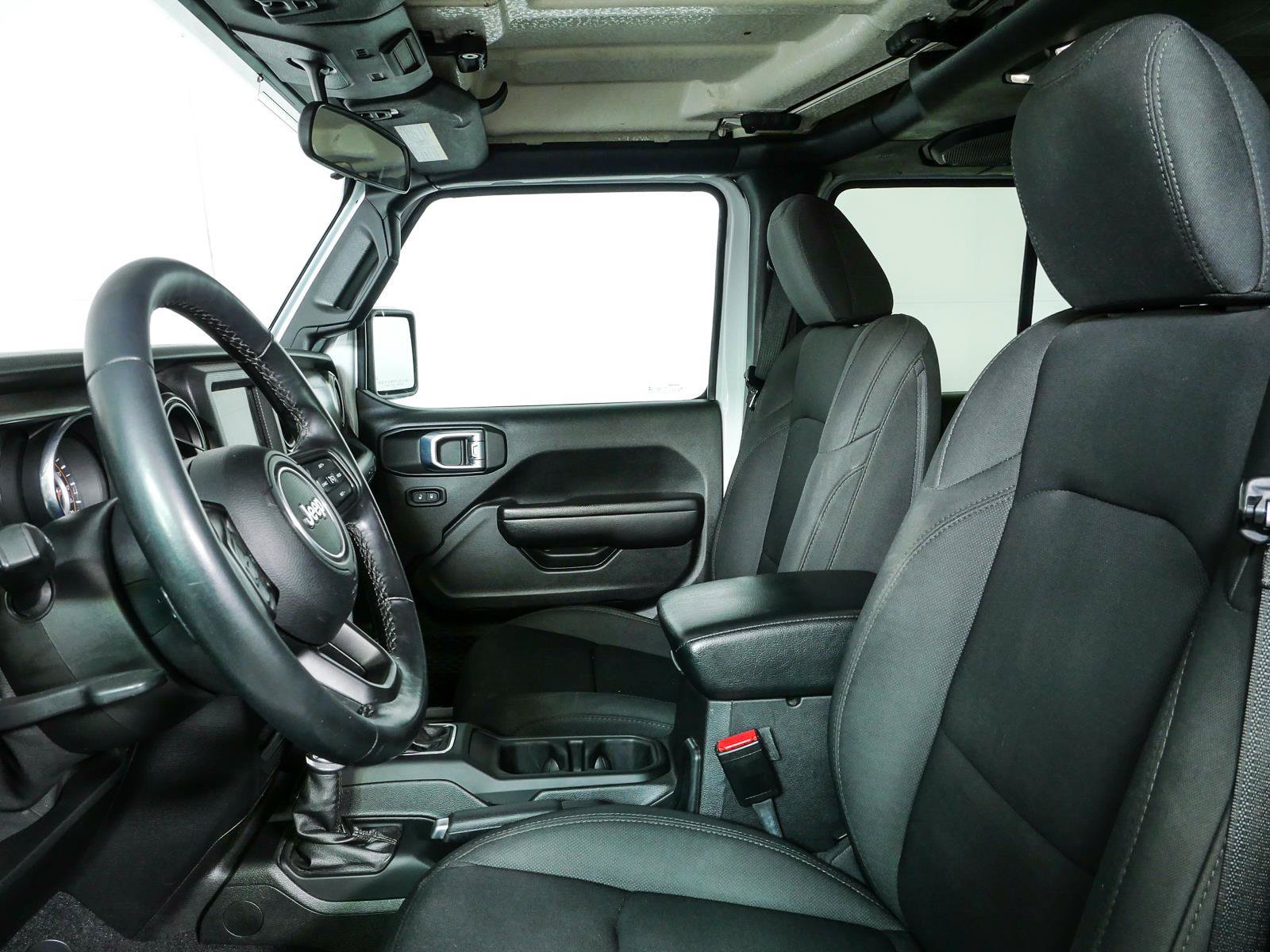 Used 2021 Jeep Wrangler Unlimited Sport AWD/4WD image 6