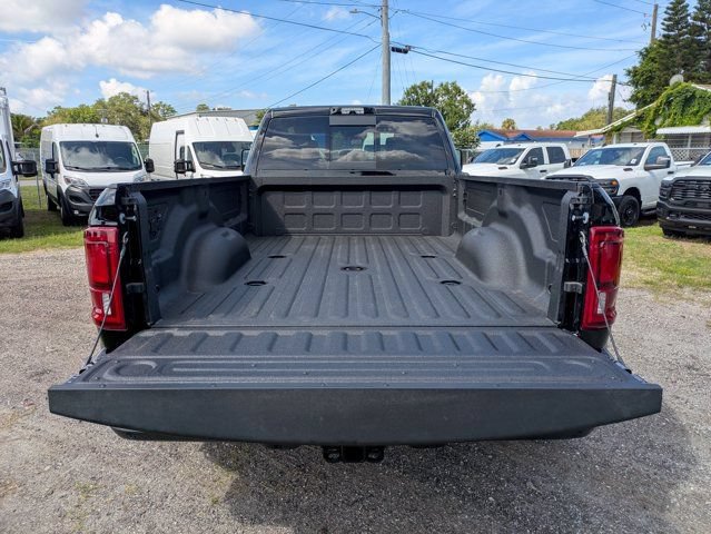 New 2026 RAM 3500 Laramie AWD/4WD image 12