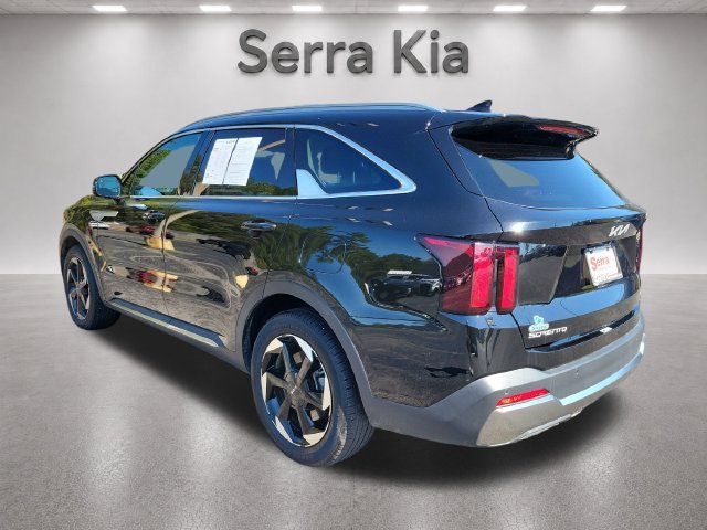 Used 2025 Kia Sorento EX AWD/4WD image 3