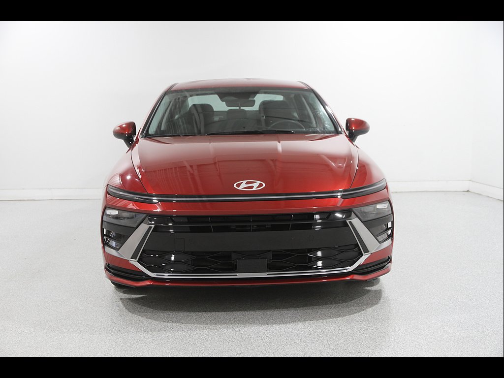 Certified 2024 Hyundai Sonata SEL FWD image 2