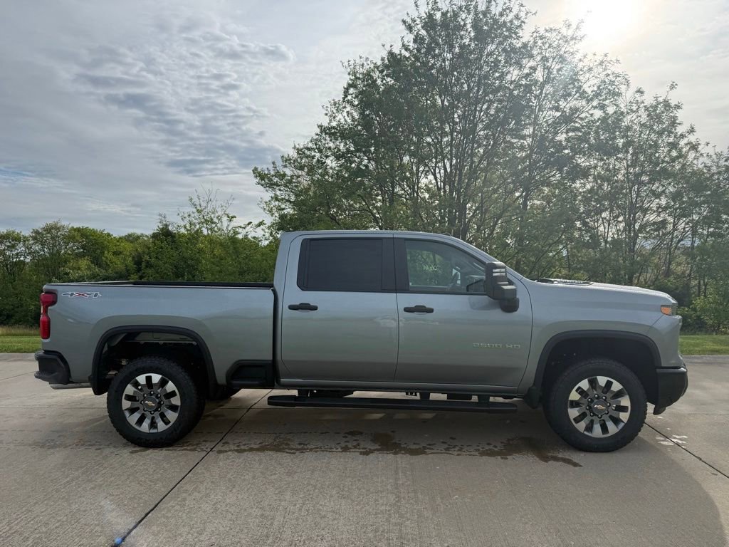 New 2026 Chevrolet Silverado 2500 Custom w/ Custom Value Package AWD/4WD image 2