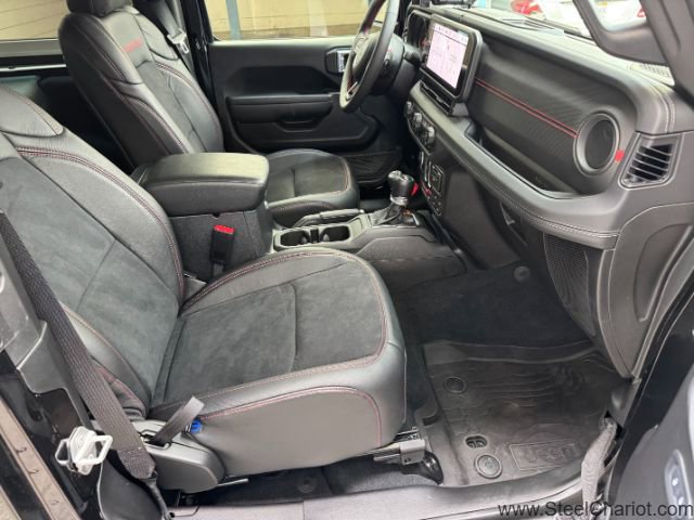Used 2024 Jeep Wrangler Rubicon w/ Capability Package image 12