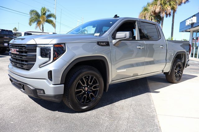 New 2026 GMC Sierra 1500 Elevation image 4