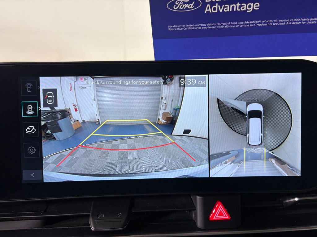 Used 2025 Kia Carnival SX image 19