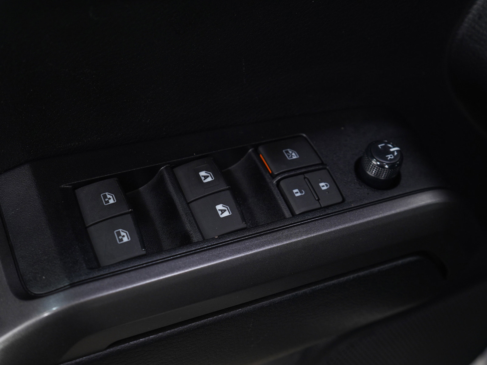 Used 2021 Toyota Tacoma TRD Off-Road w/ Blackout Package (TMS) image 22