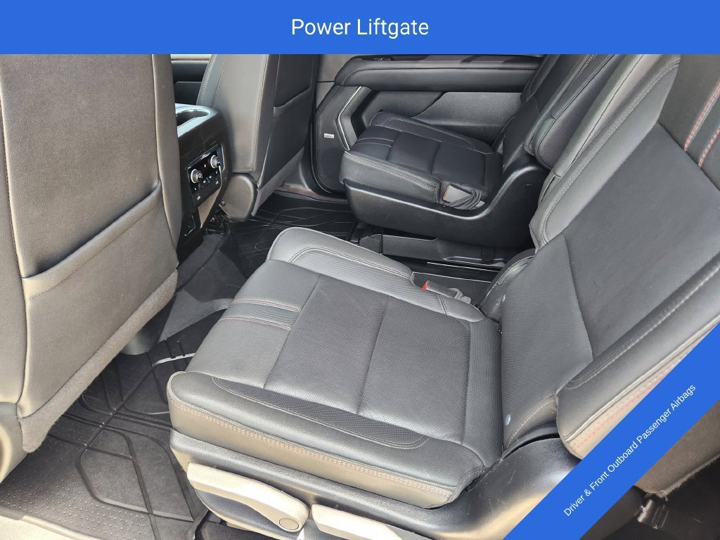 Used 2024 Chevrolet Suburban RST w/ Luxury Package AWD/4WD image 37