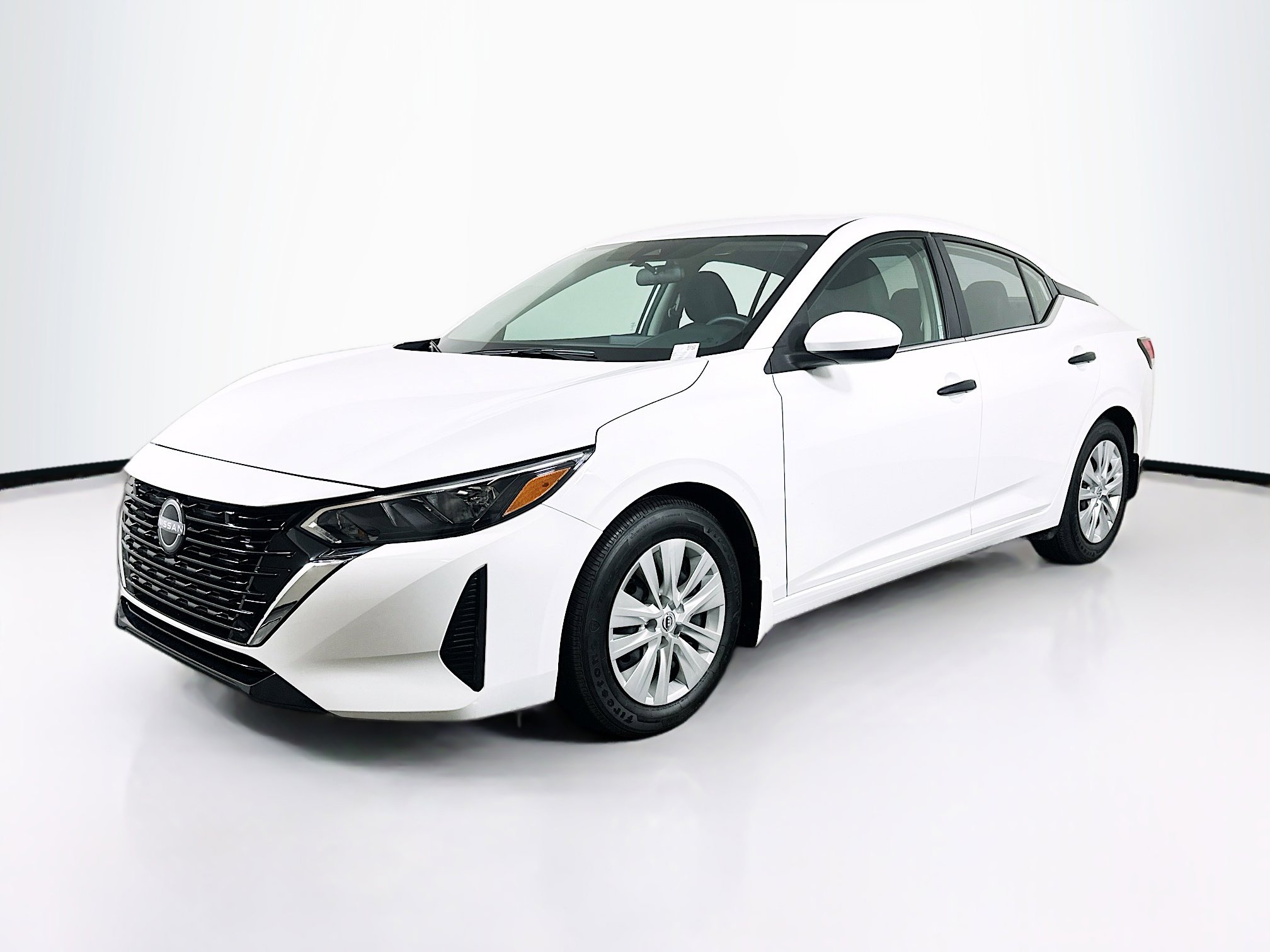 Used 2025 Nissan Sentra S image 3