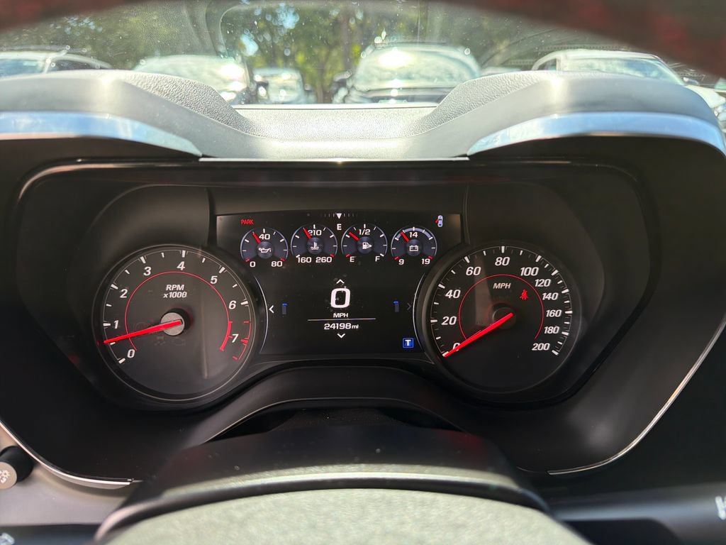 Used 2021 Chevrolet Camaro SS RWD image 22
