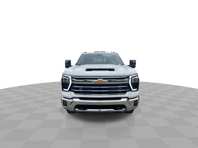 Certified 2025 Chevrolet Silverado 3500 LTZ w/ LTZ Convenience Package AWD/4WD image 4