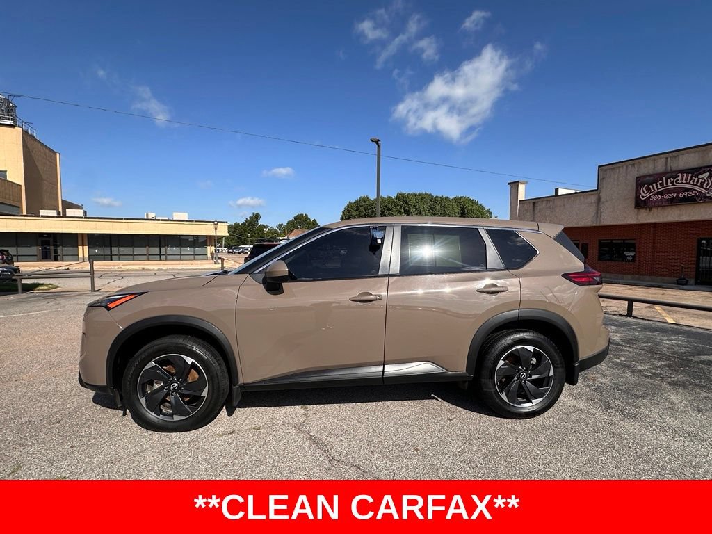 Certified 2024 Nissan Rogue SV FWD image 2
